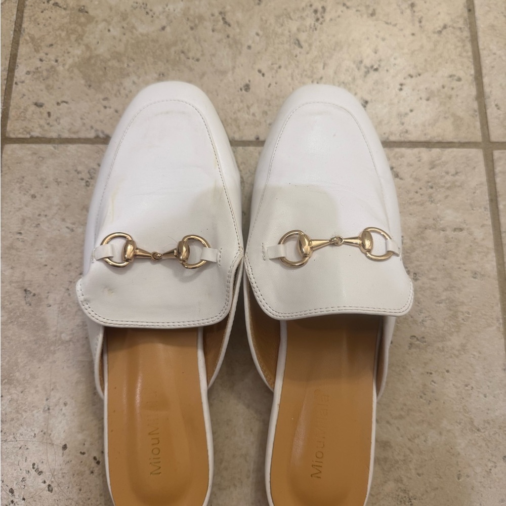 White Leather Slip-On Loafer Mules with Gold Horsebit